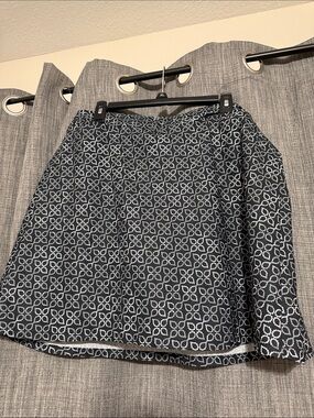 croft & barrow Black and White Circle-Print Skater Skort